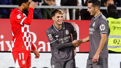 Alonso triệu tập thần đồng: Tài năng trẻ 18 tuổi của Real Madrid lên đội một